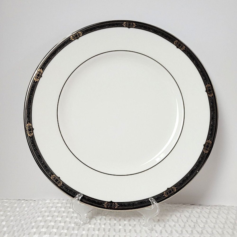 NWT Lenox Classics Collection Vintage Jewel Dinner Plate Millennium Edition